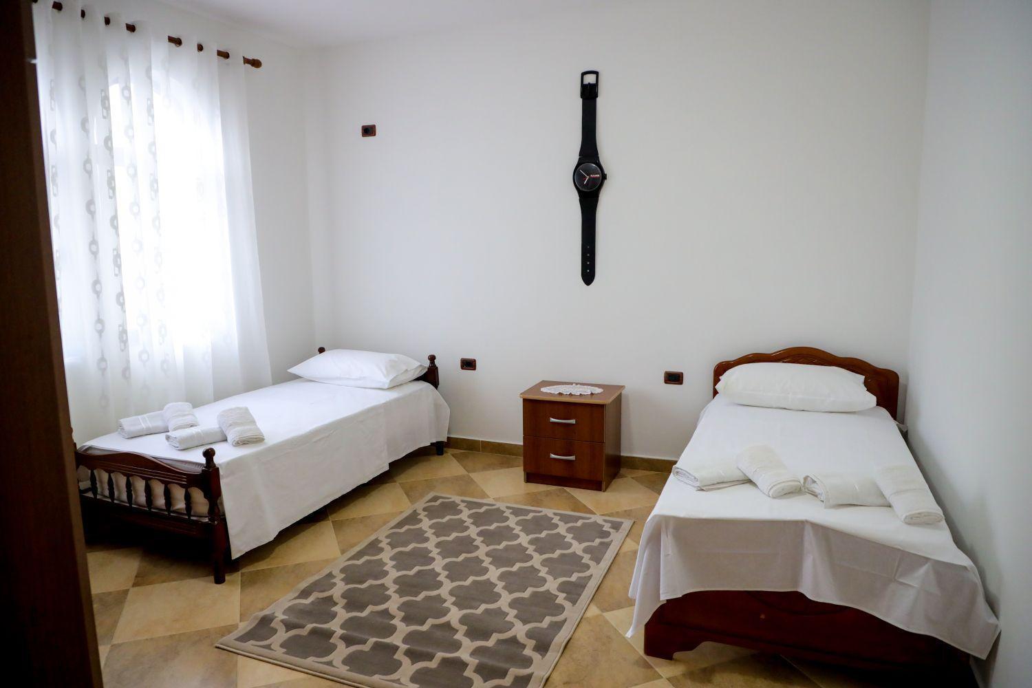 Vila Taga Guesthouse Kruje Ngoại thất bức ảnh